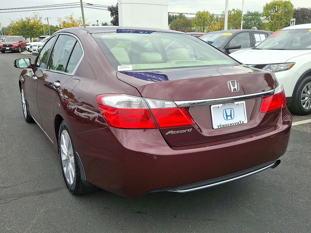 2015 Honda Accord EX photo 2