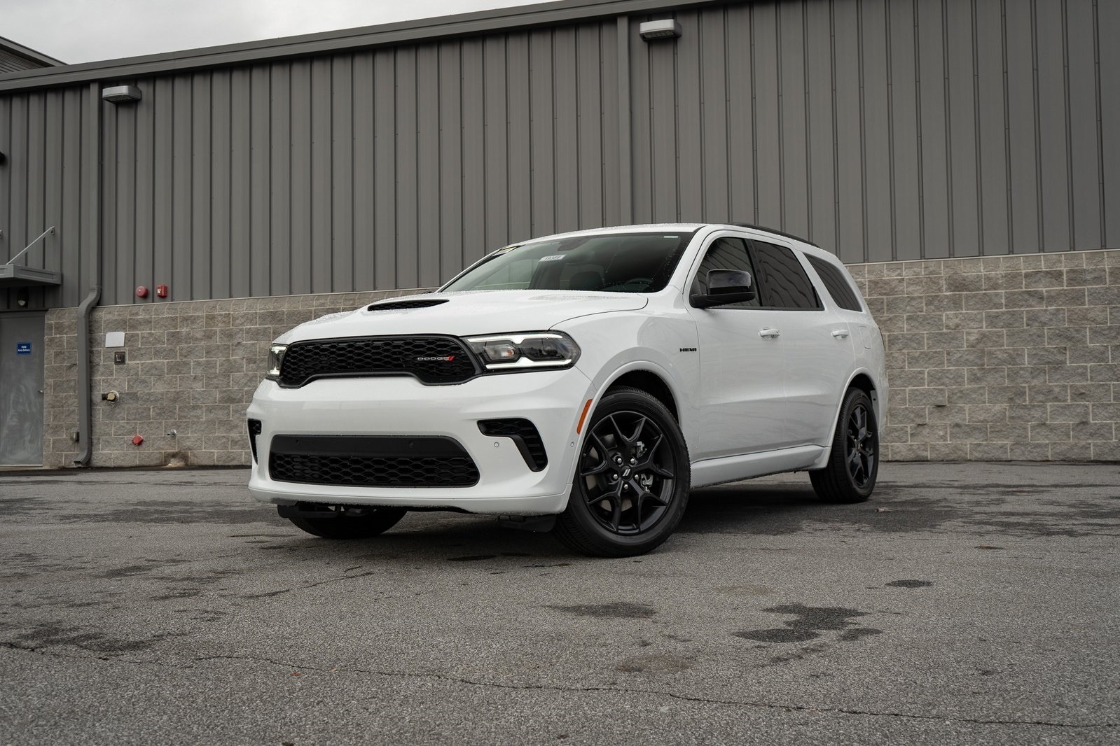 2026 Dodge Durango GT HEMI V8's photo