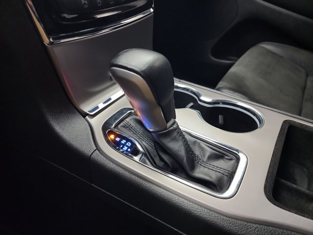 2021 Jeep Grand Cherokee Laredo X photo 24
