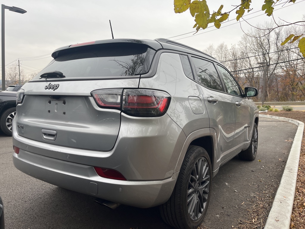 2022 Jeep Compass High Altitude photo 2