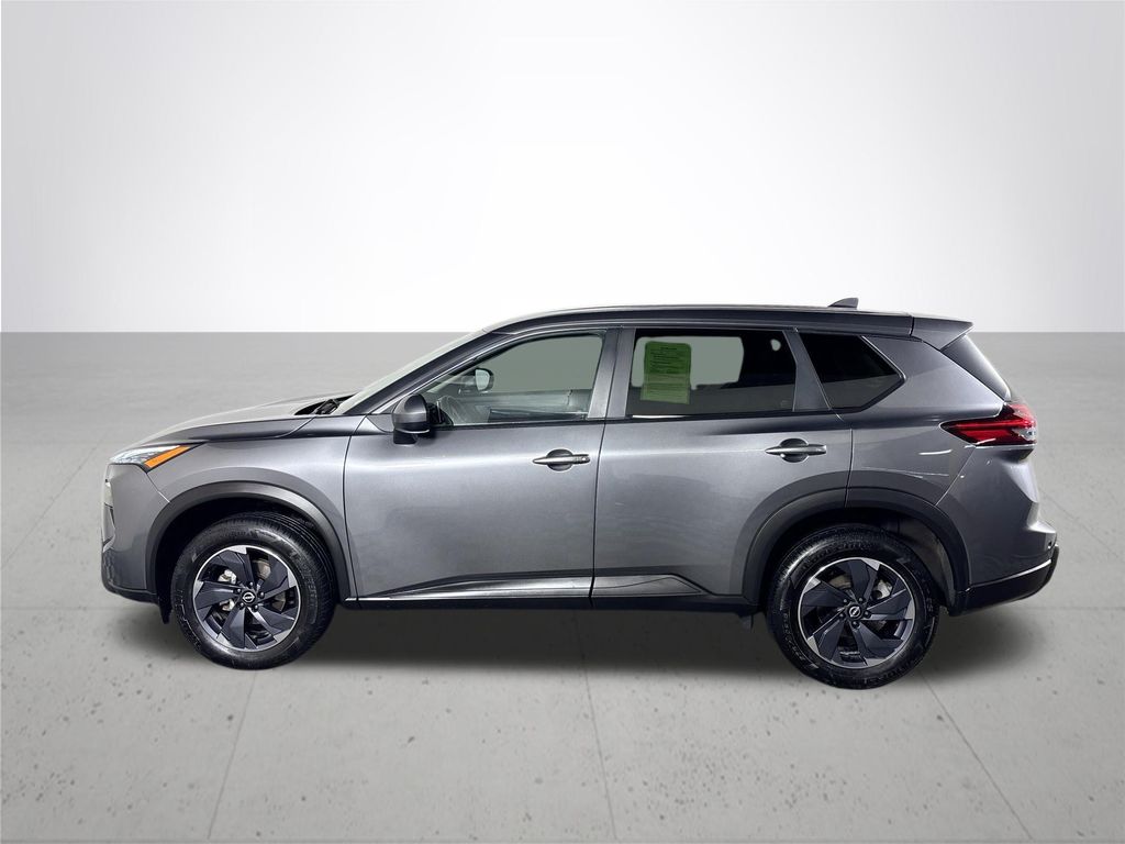 2024 Nissan Rogue SV photo 9