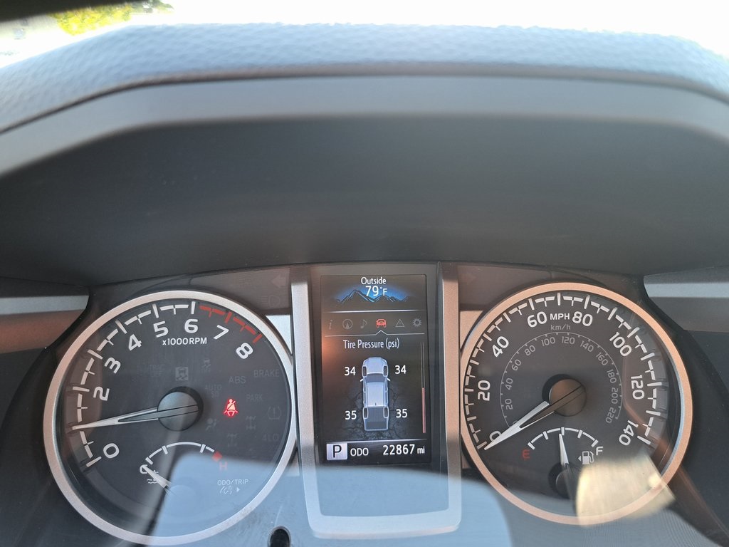 2023 Toyota Tacoma Limited photo 13