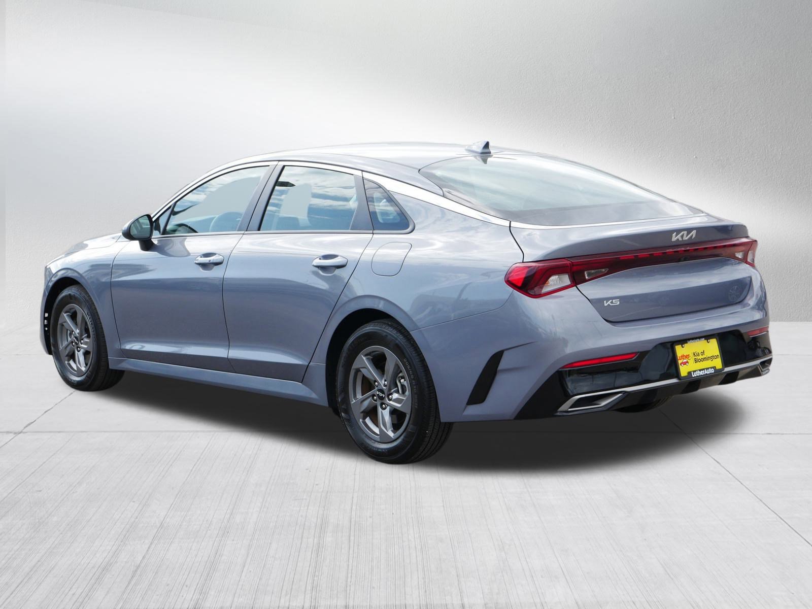2024 Kia K5 LXS photo 5