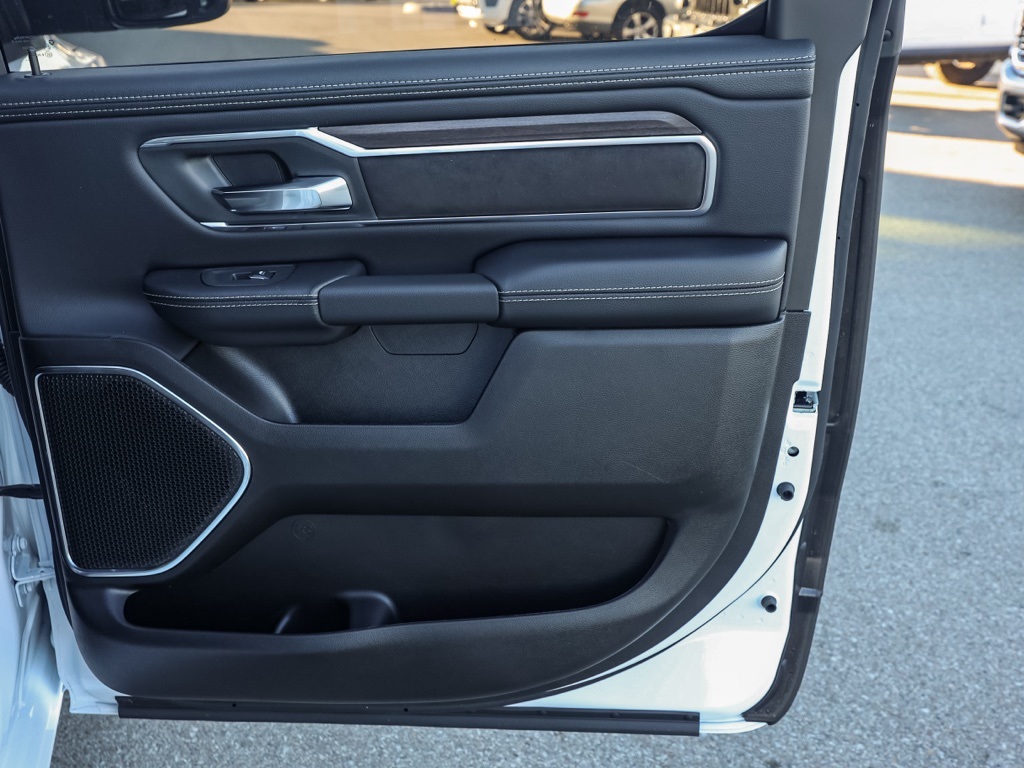 New 2026 Bright White Clear-Coat Exterior Paint RAM Laramie image 17