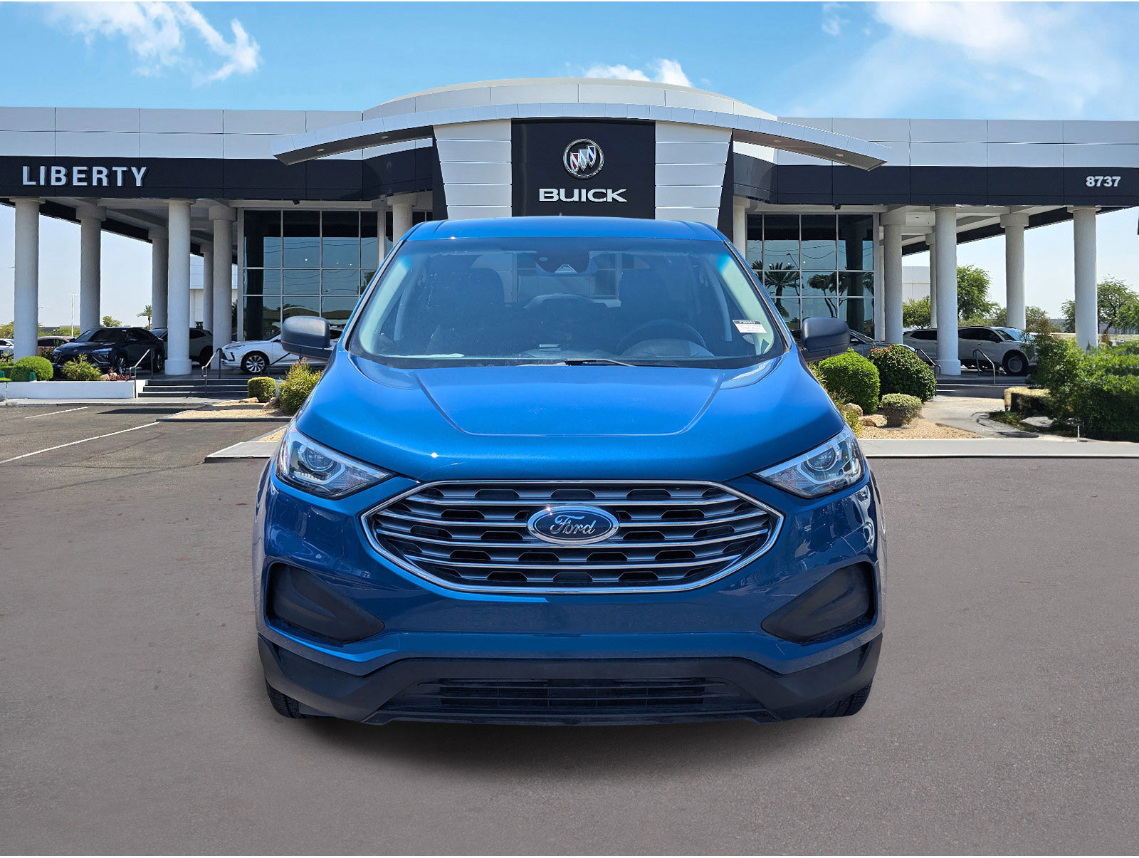 2022 Ford Edge SE photo 5