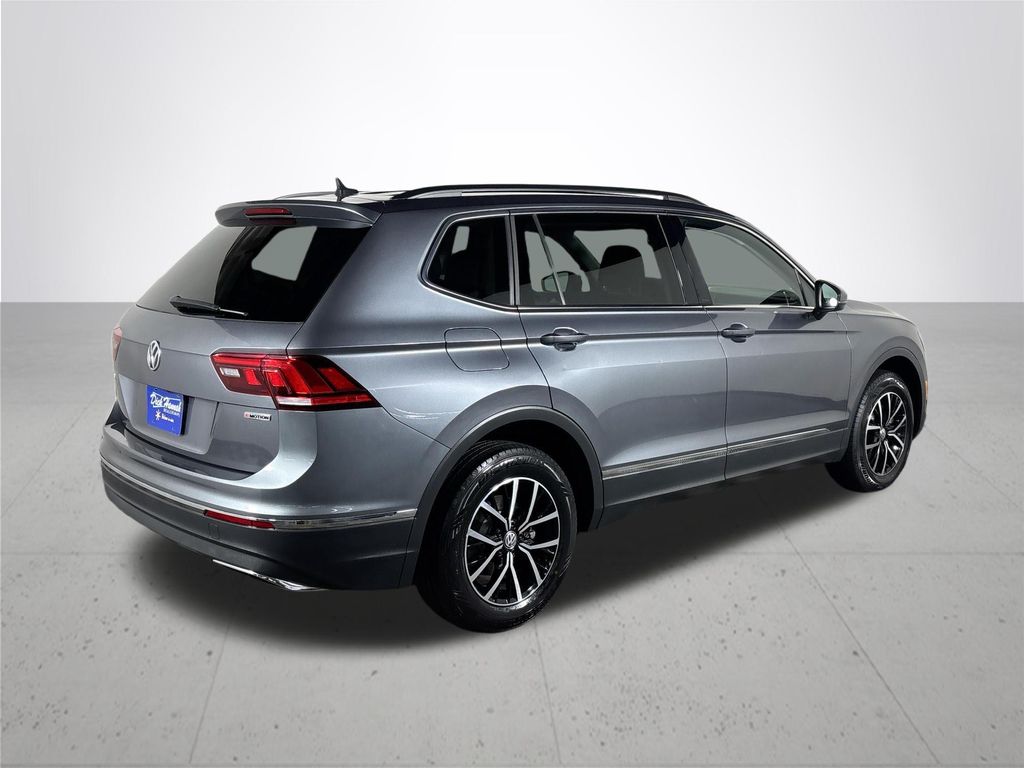 2021 Volkswagen Tiguan SE photo 6