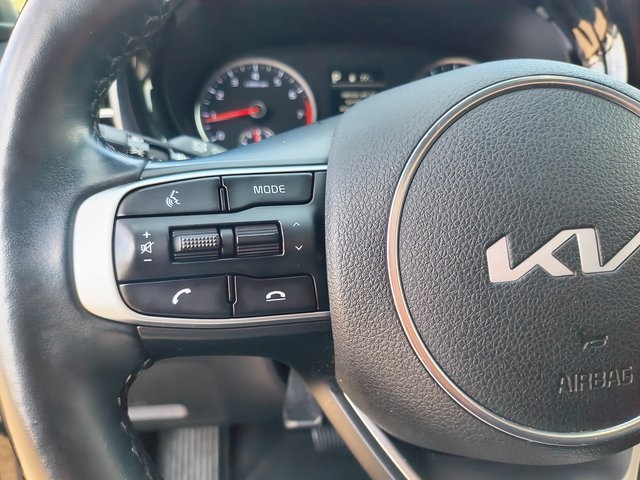 2022 Kia K5 GT-Line photo 4