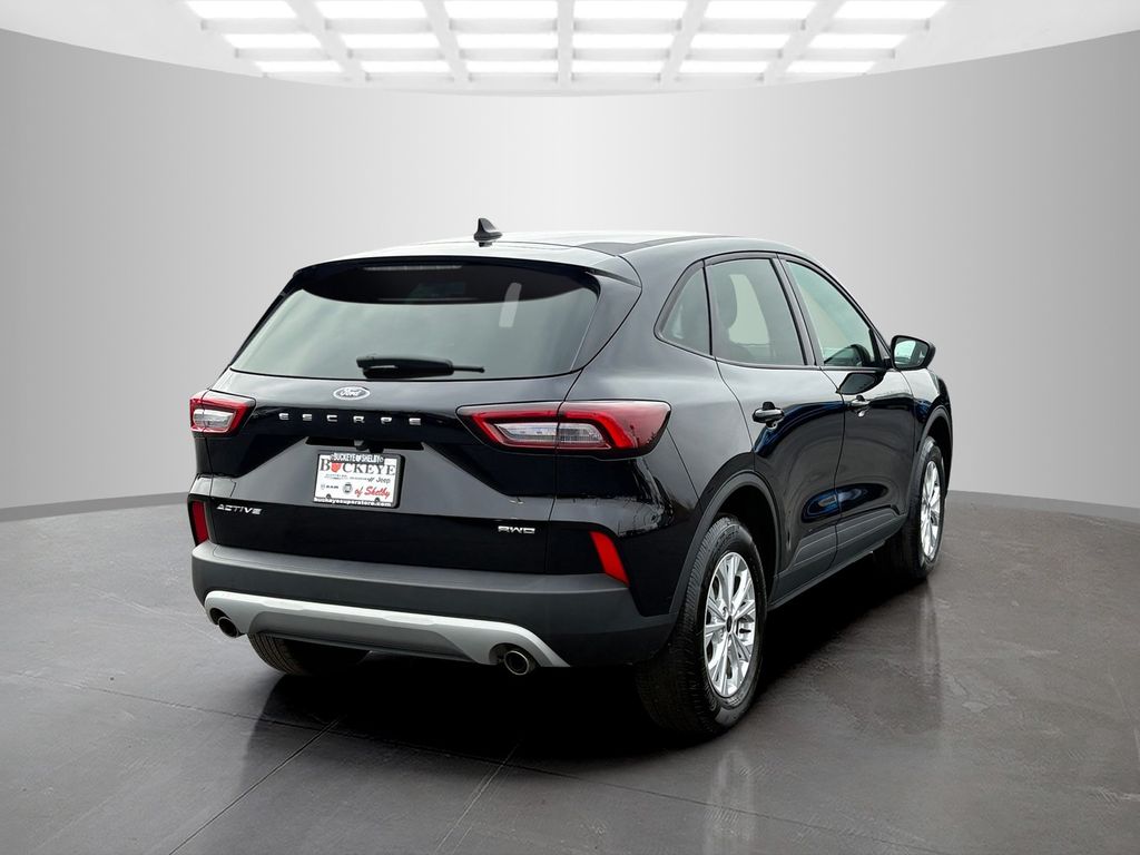 2025 Ford Escape Active photo 3