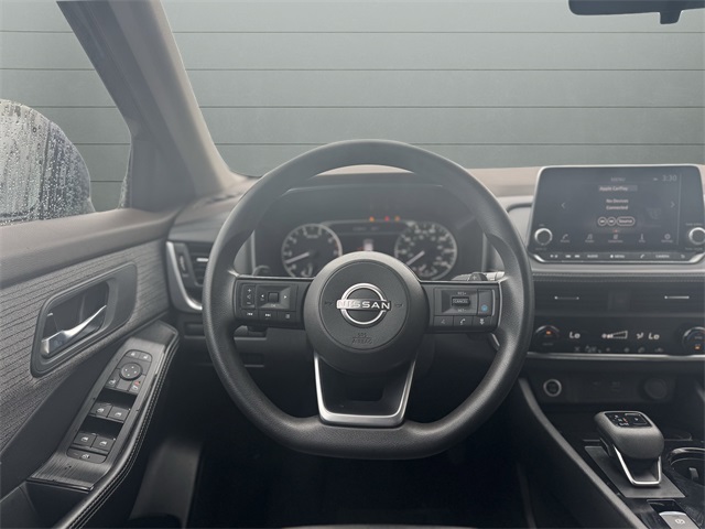 2023 Nissan Rogue SV photo 14