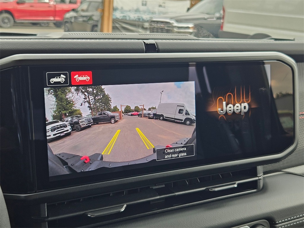 2025 Jeep Wrangler Rubicon X photo 25