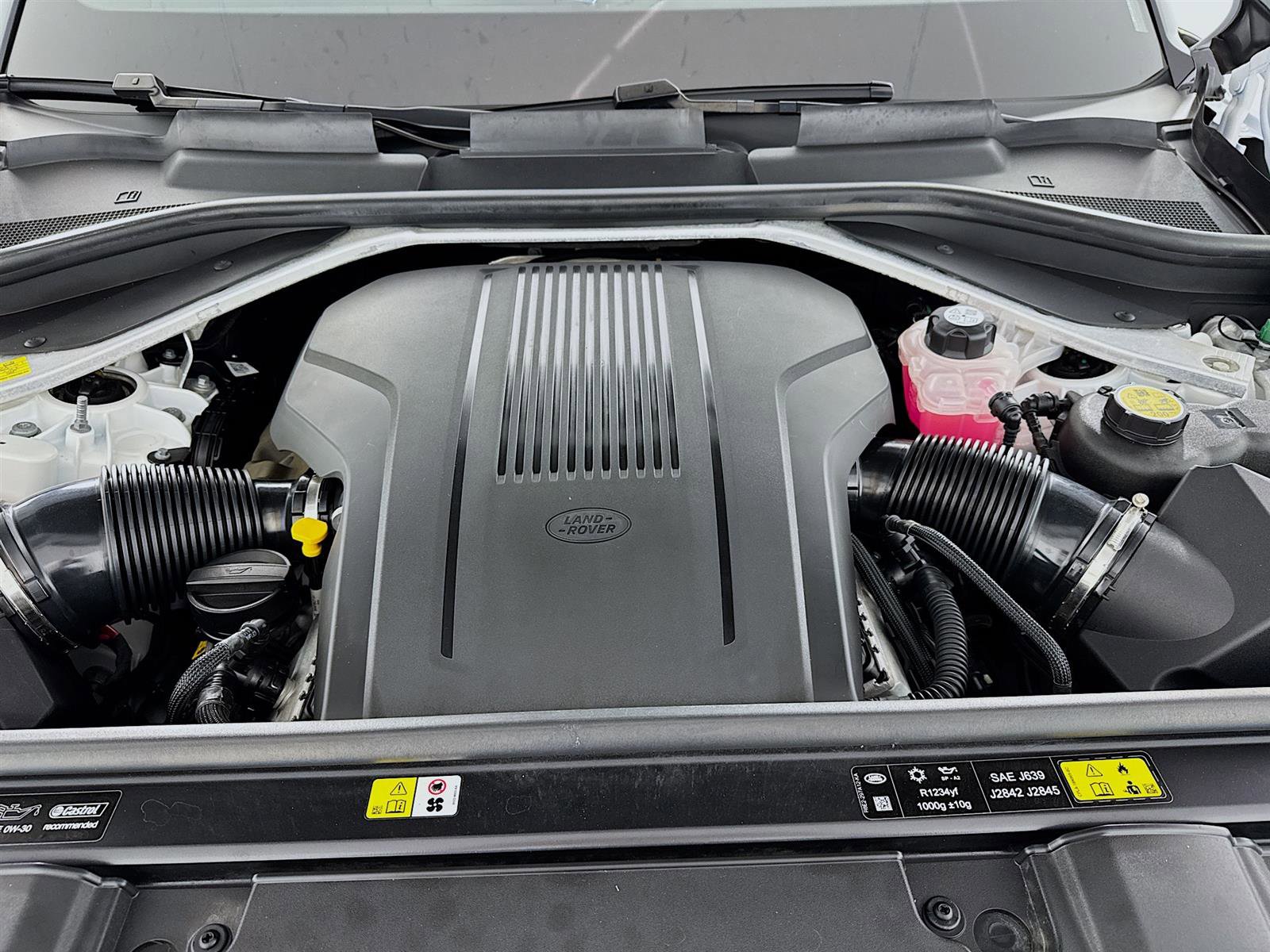 2024 Land Rover Range Rover SE photo 28