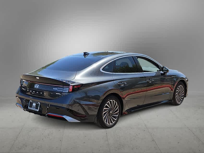 2025 Hyundai Sonata Hybrid Limited photo 8