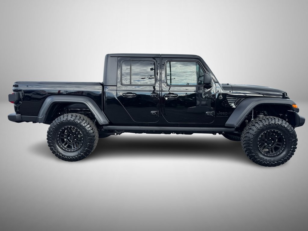 2020 Jeep Gladiator Sport photo 5