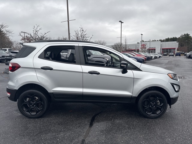 2022 Ford EcoSport SES photo 2