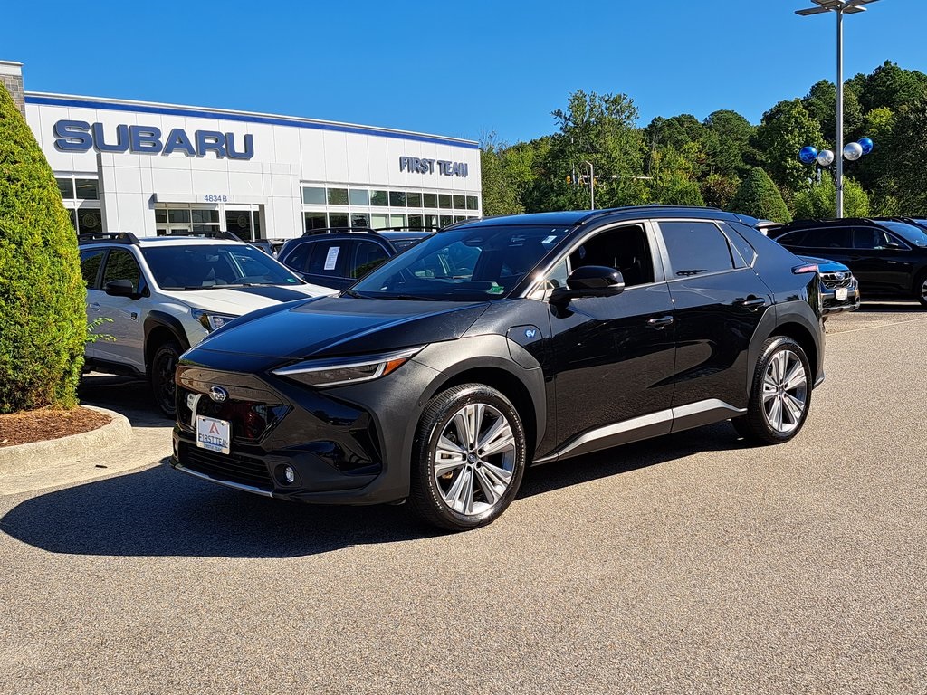 2023 Subaru Solterra Limited photo 2