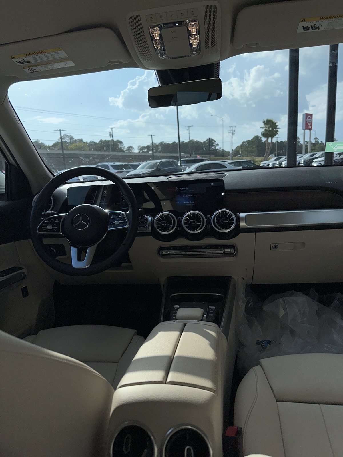 2023 Mercedes Benz EQB 300 4MATIC photo 8