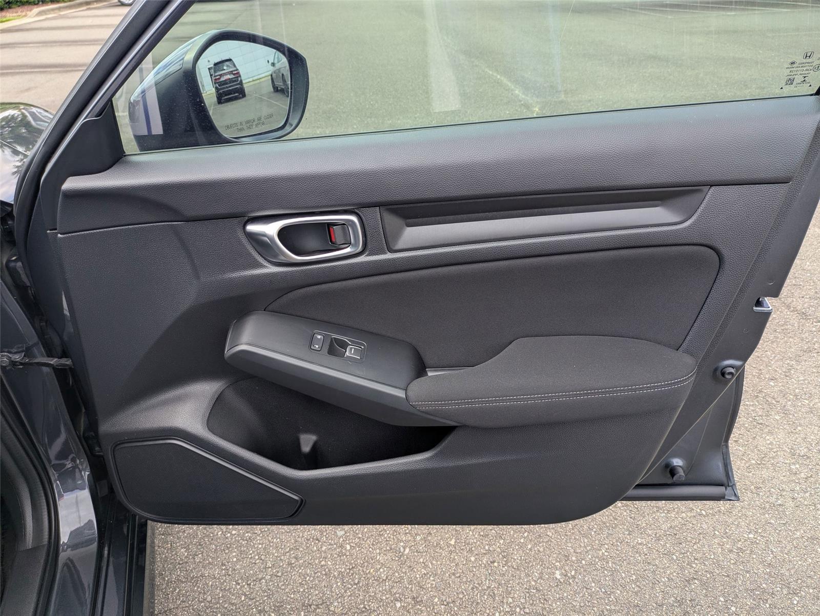 2022 Honda Civic Sport photo 22