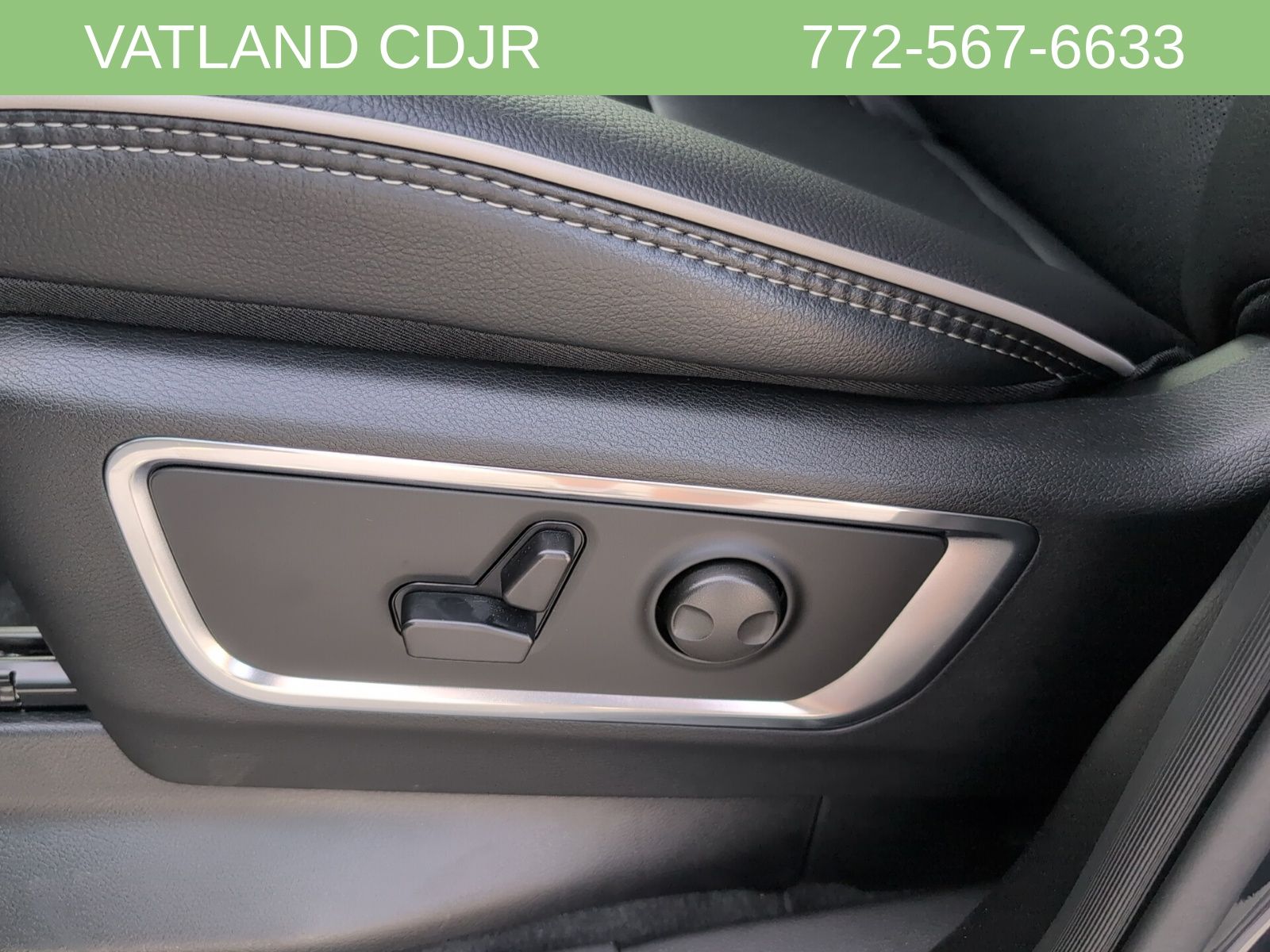 2026 Ram 1500 Laramie photo 25