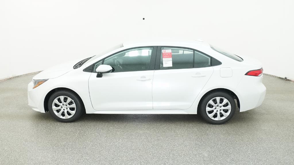 2025 Toyota Corolla LE photo 9
