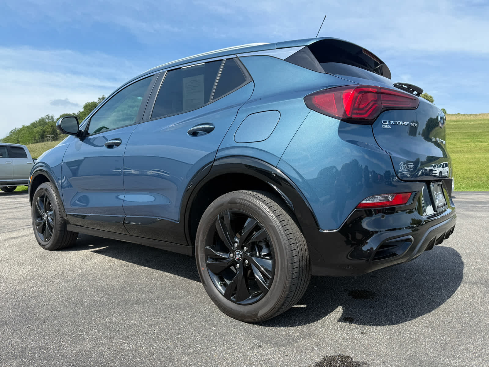 2024 Buick Encore GX Sport Touring photo 3
