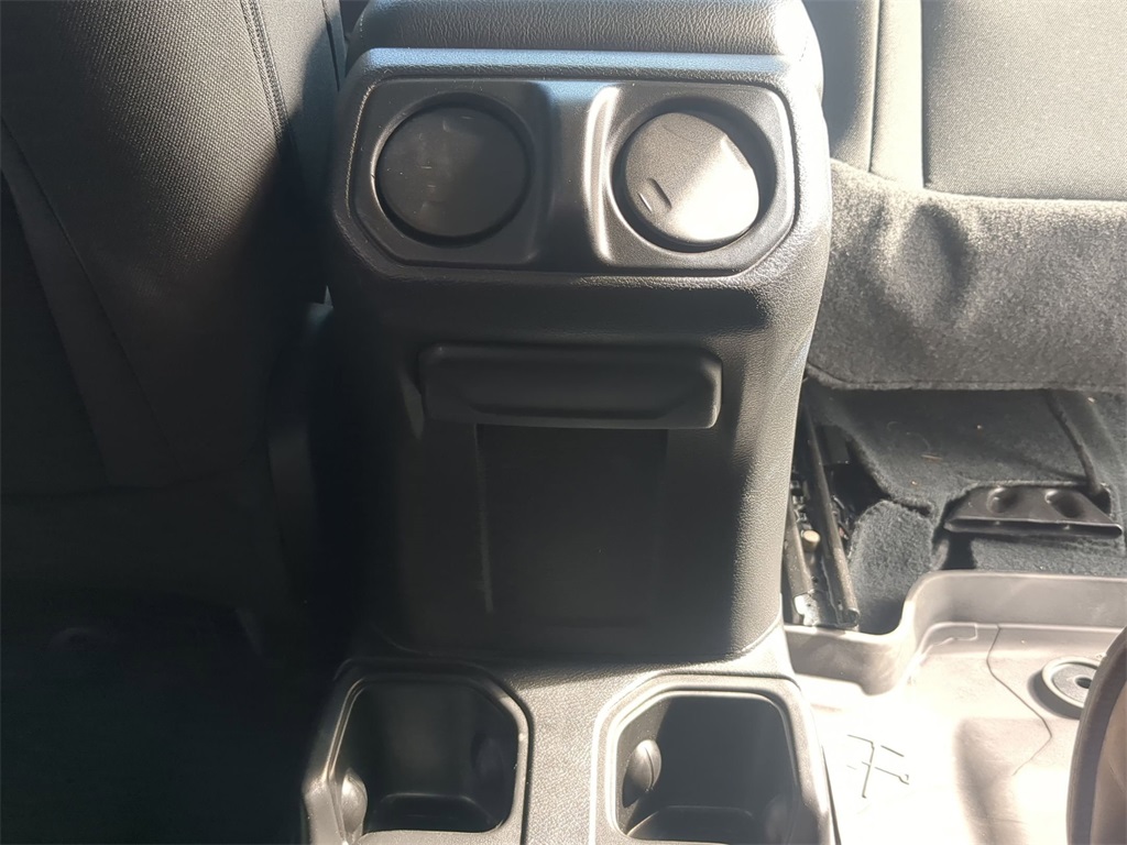 2022 Jeep Wrangler Sport S photo 16