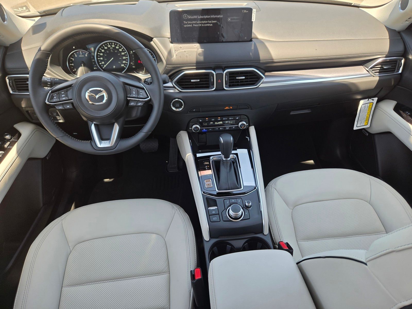 2025 Mazda CX-5 2.5 Premium Plus photo 8
