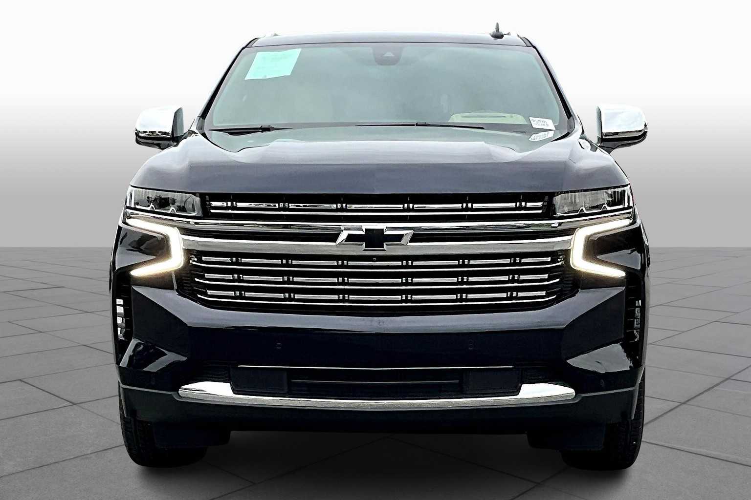 2021 Chevrolet Tahoe Premier photo 3