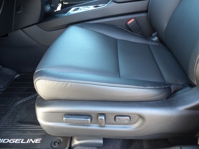 2025 Honda Ridgeline RTL photo 16