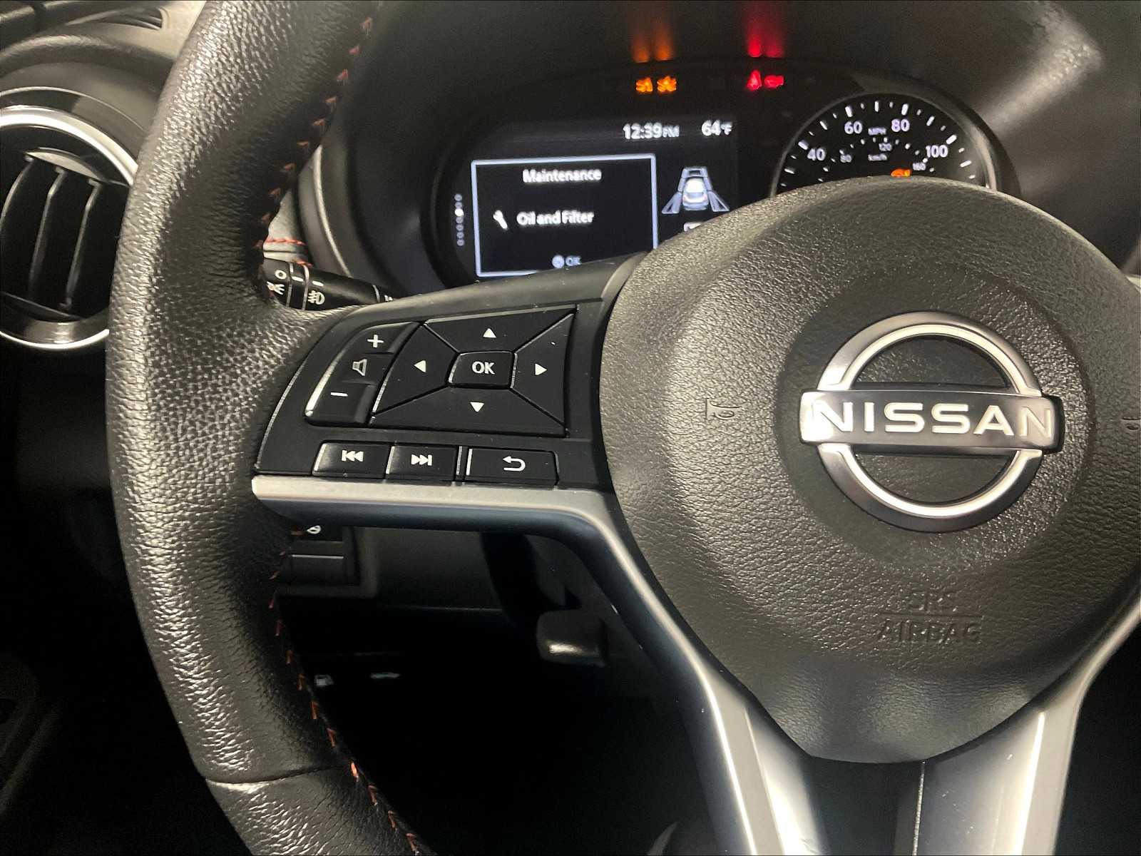 2023 Nissan Kicks SR photo 21