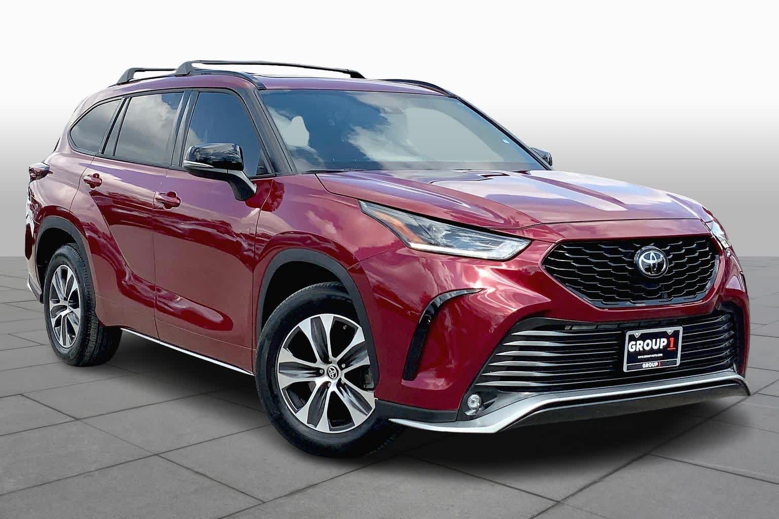 2025 Toyota Highlander XLE XSE Platinum Limited photo 2