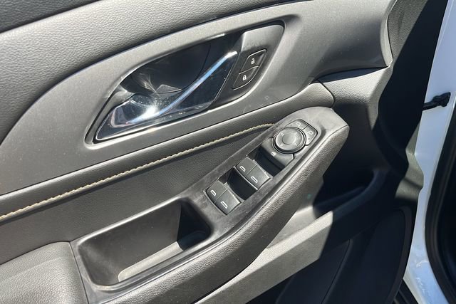 2020 Chevrolet Traverse LS photo 29