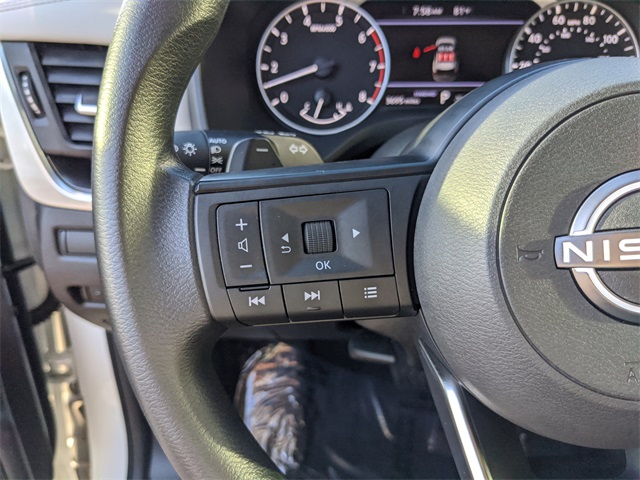 2024 Nissan Rogue SV photo 27