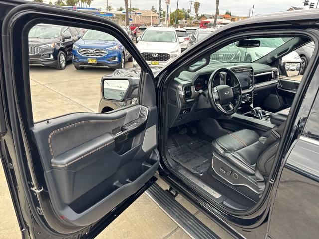 2023 Ford F-150 Platinum photo 24