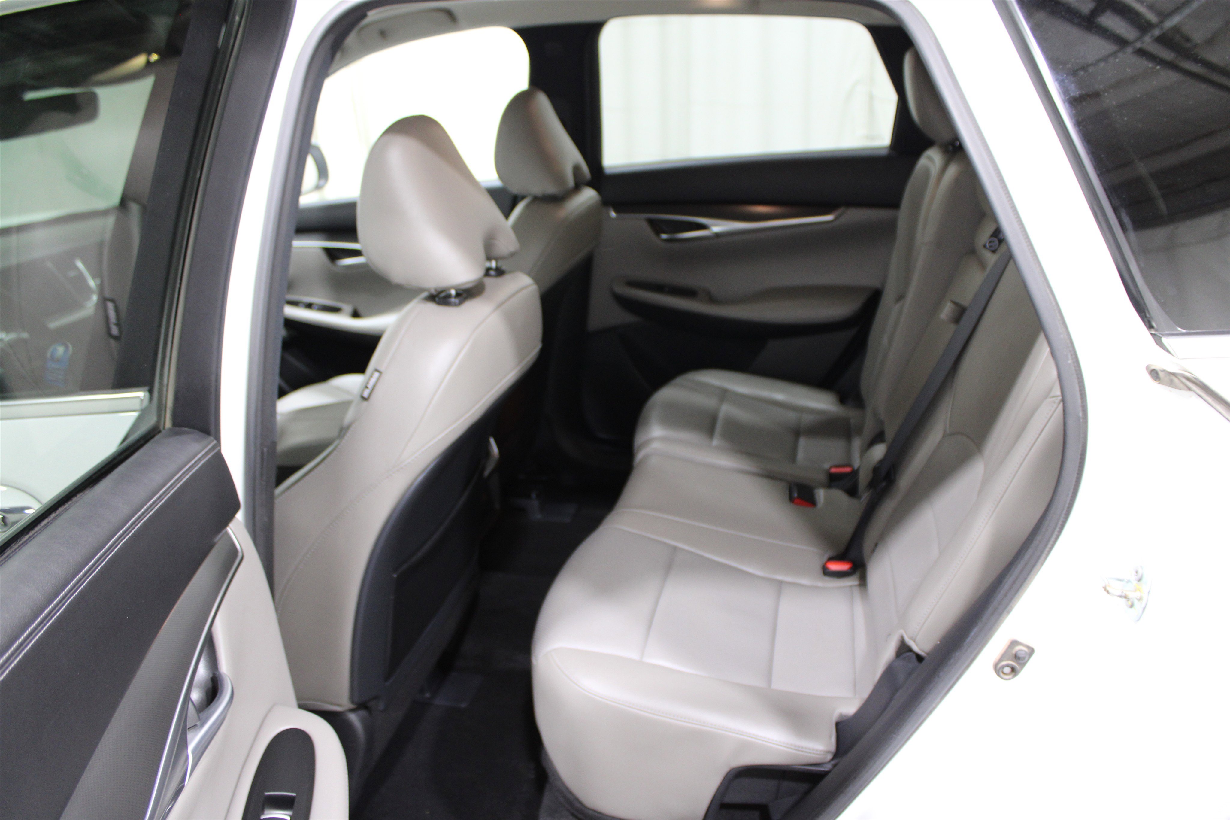 2025 Infiniti QX50 Luxe AWD photo 13