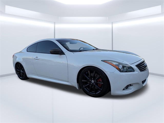 2013 Infiniti G37 Coupe Journey photo 2