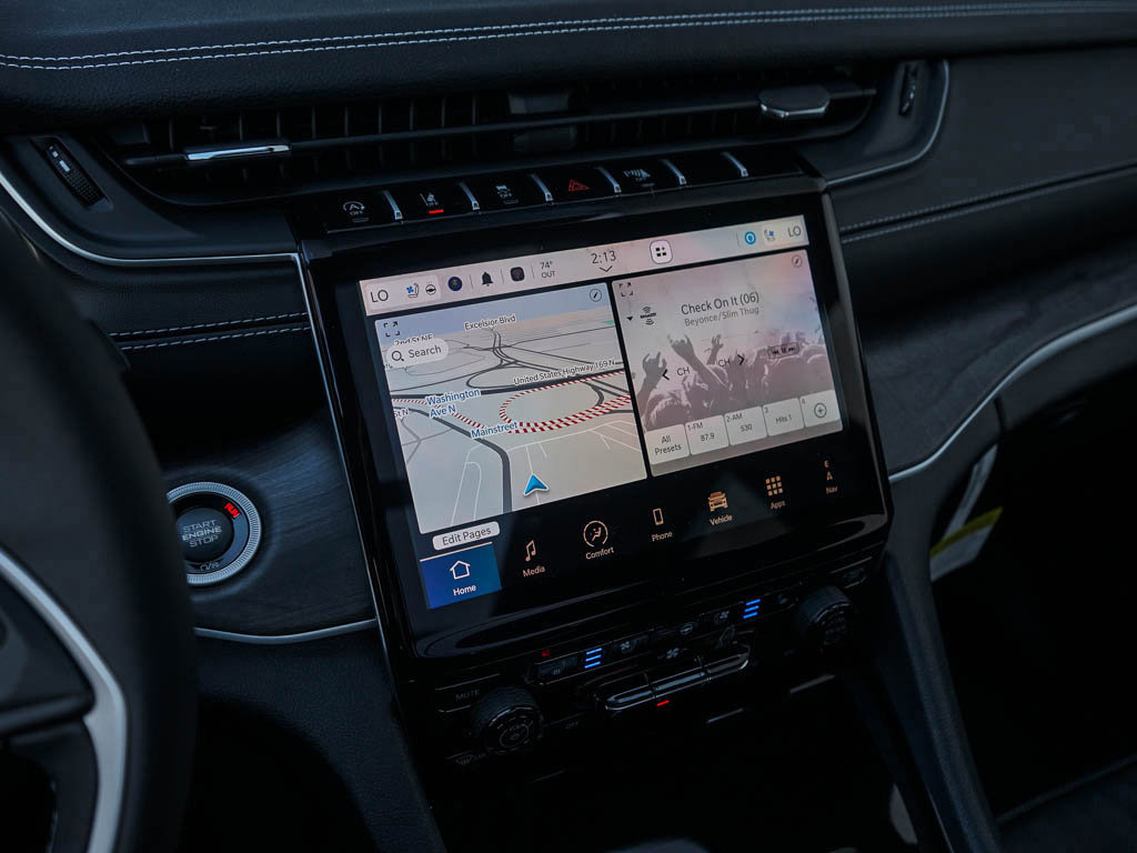 2025 Jeep Grand Cherokee Limited photo 19