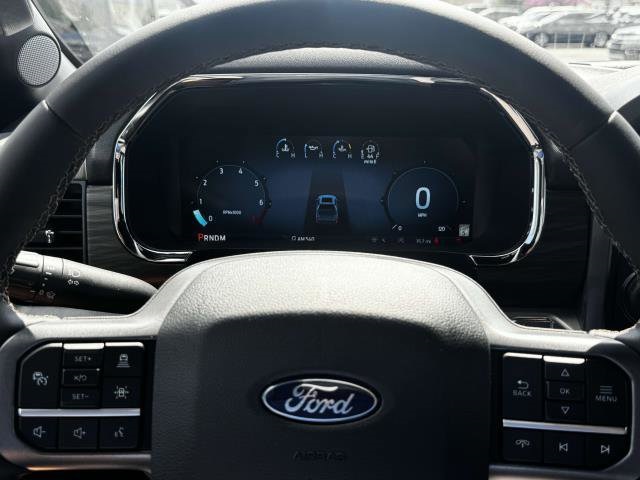 2025 Ford F-150 Lariat photo 17