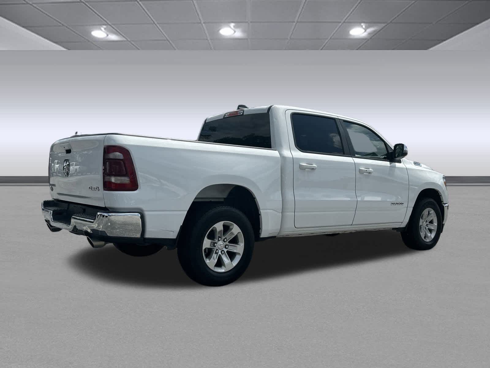 2024 Ram 1500 Laramie photo 7
