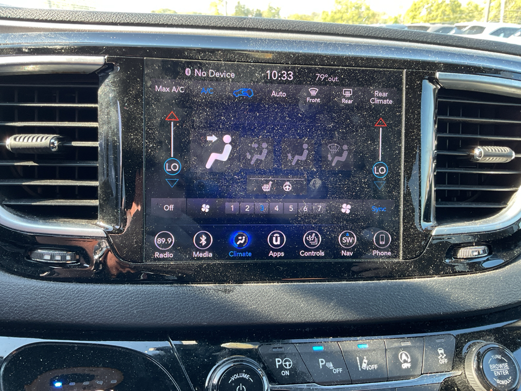 2019 Chrysler Pacifica Touring L photo 17