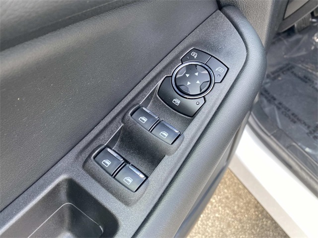 2024 Ford Edge SEL photo 18