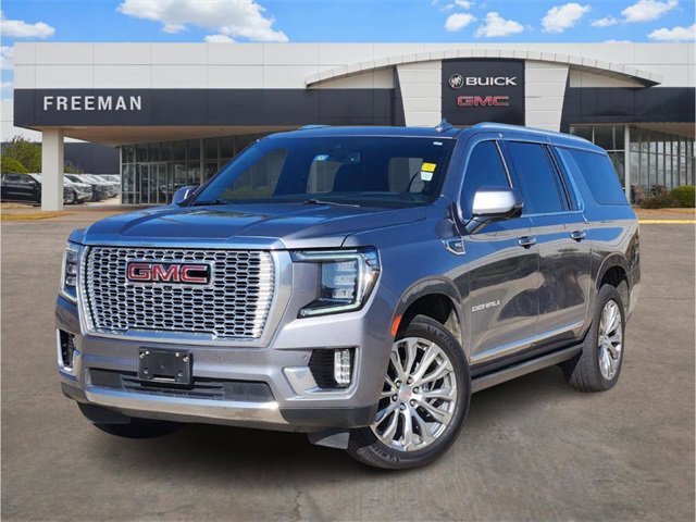2022 GMC Yukon Denali's photo