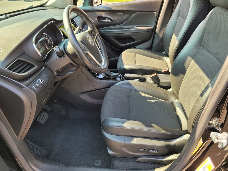 2022 Buick Encore Preferred photo 9