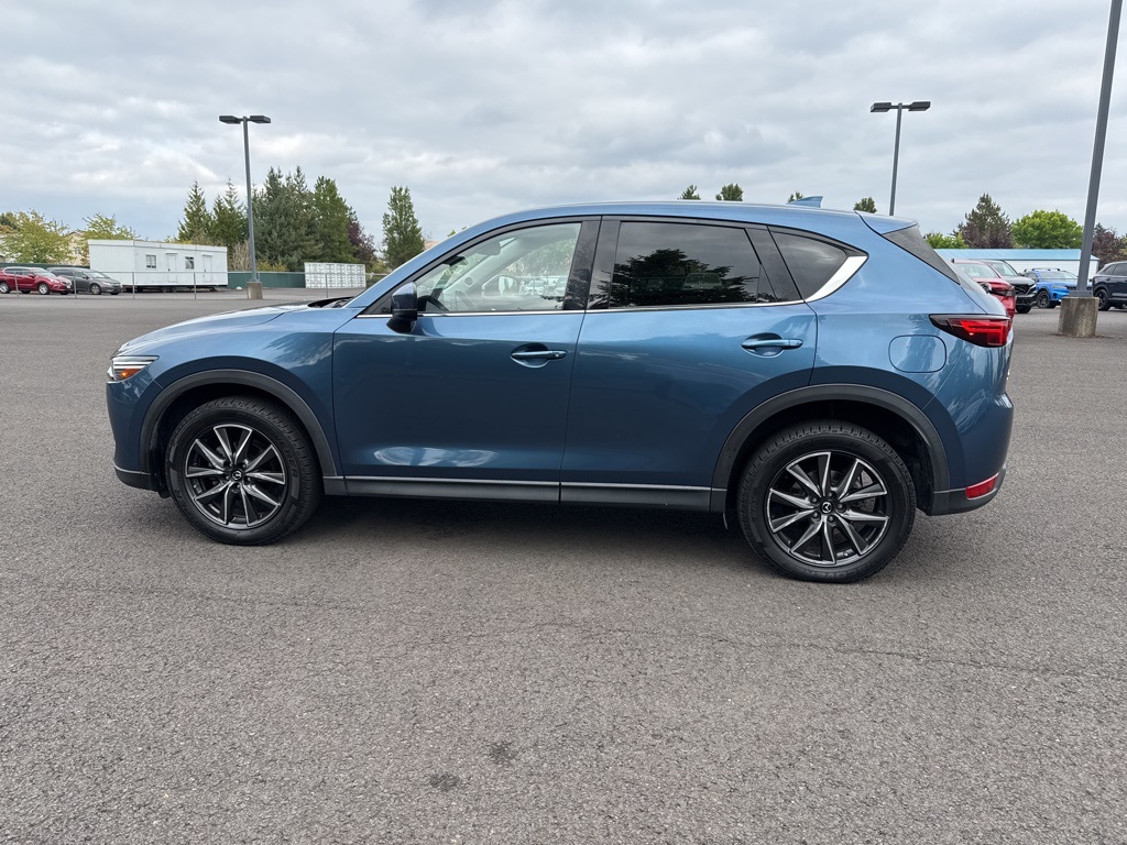 2017 Mazda CX-5 Grand Touring Premium photo 2