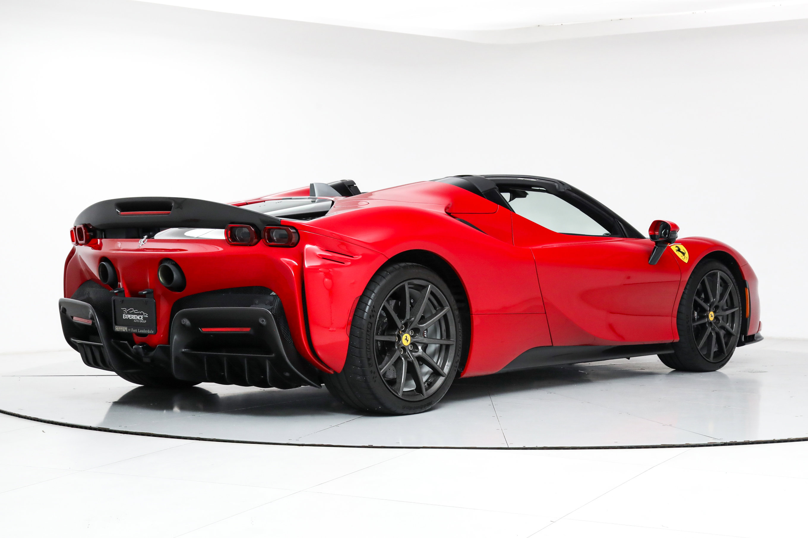 Certified Used 2022 Red Ferrari  image 3