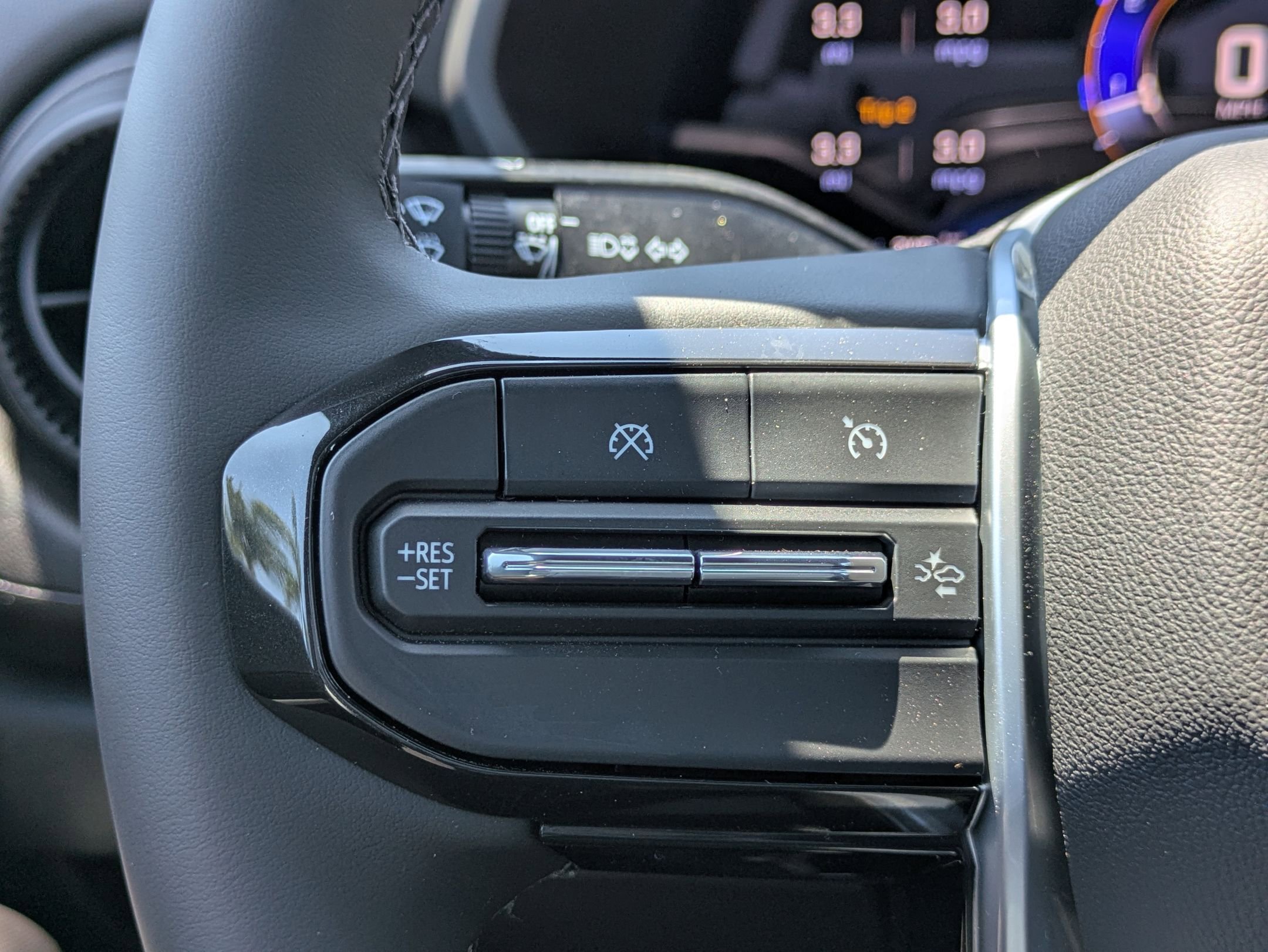 2025 Chevrolet Colorado LT photo 22