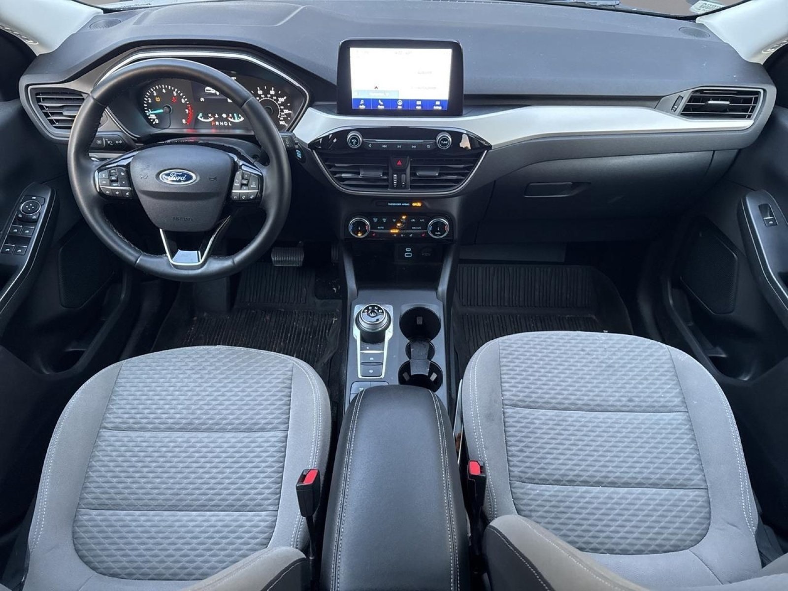 2022 Ford Escape SE photo 3