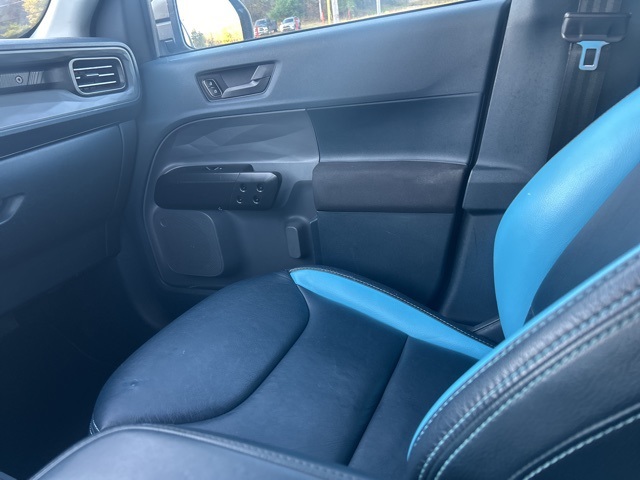 2022 Ford Maverick XL photo 28