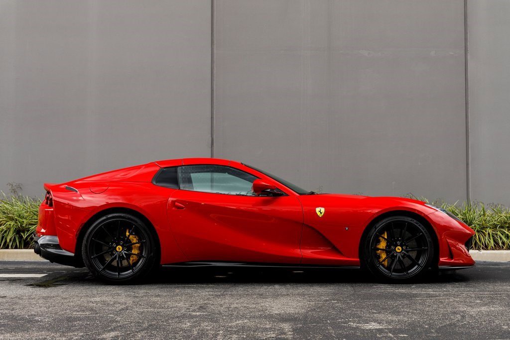 2022 Ferrari 812 GTS photo 6