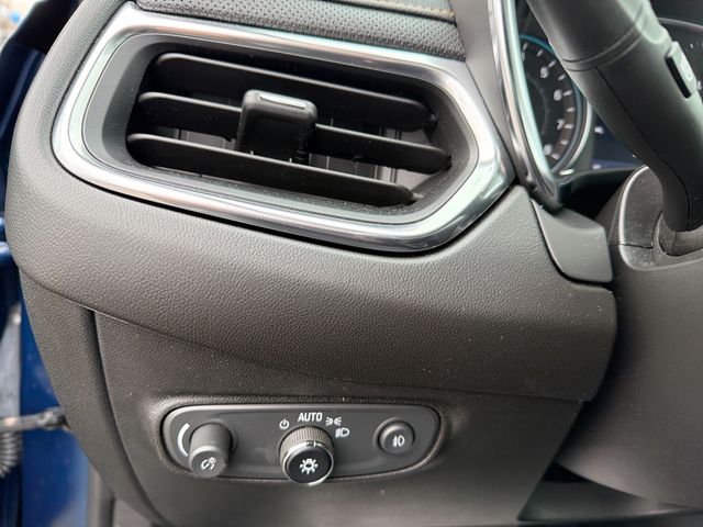 2022 CHEVROLET EQUINOX - Image 17