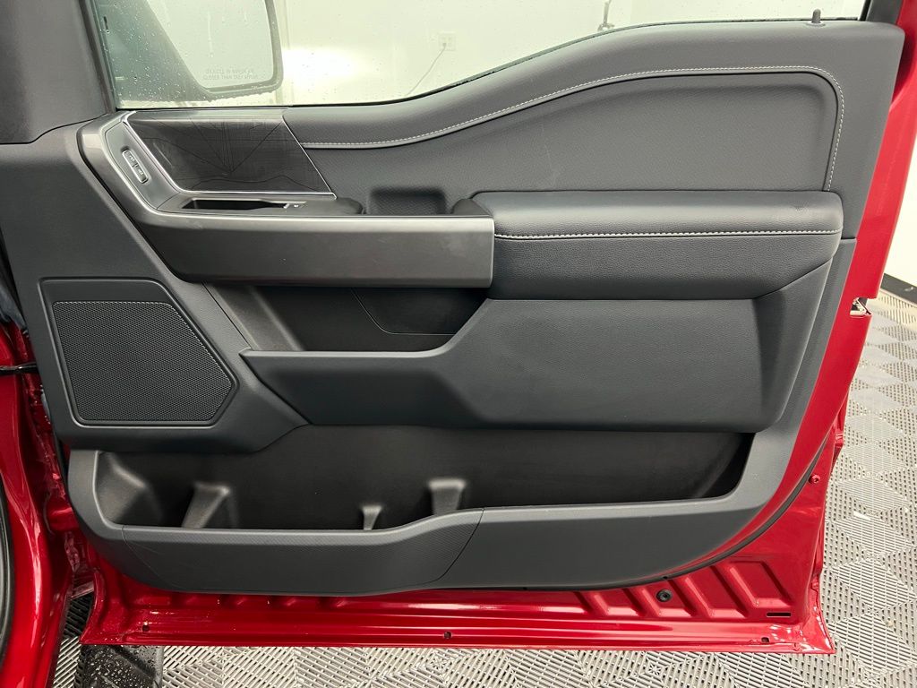 2022 Ford F-150 XLT photo 30